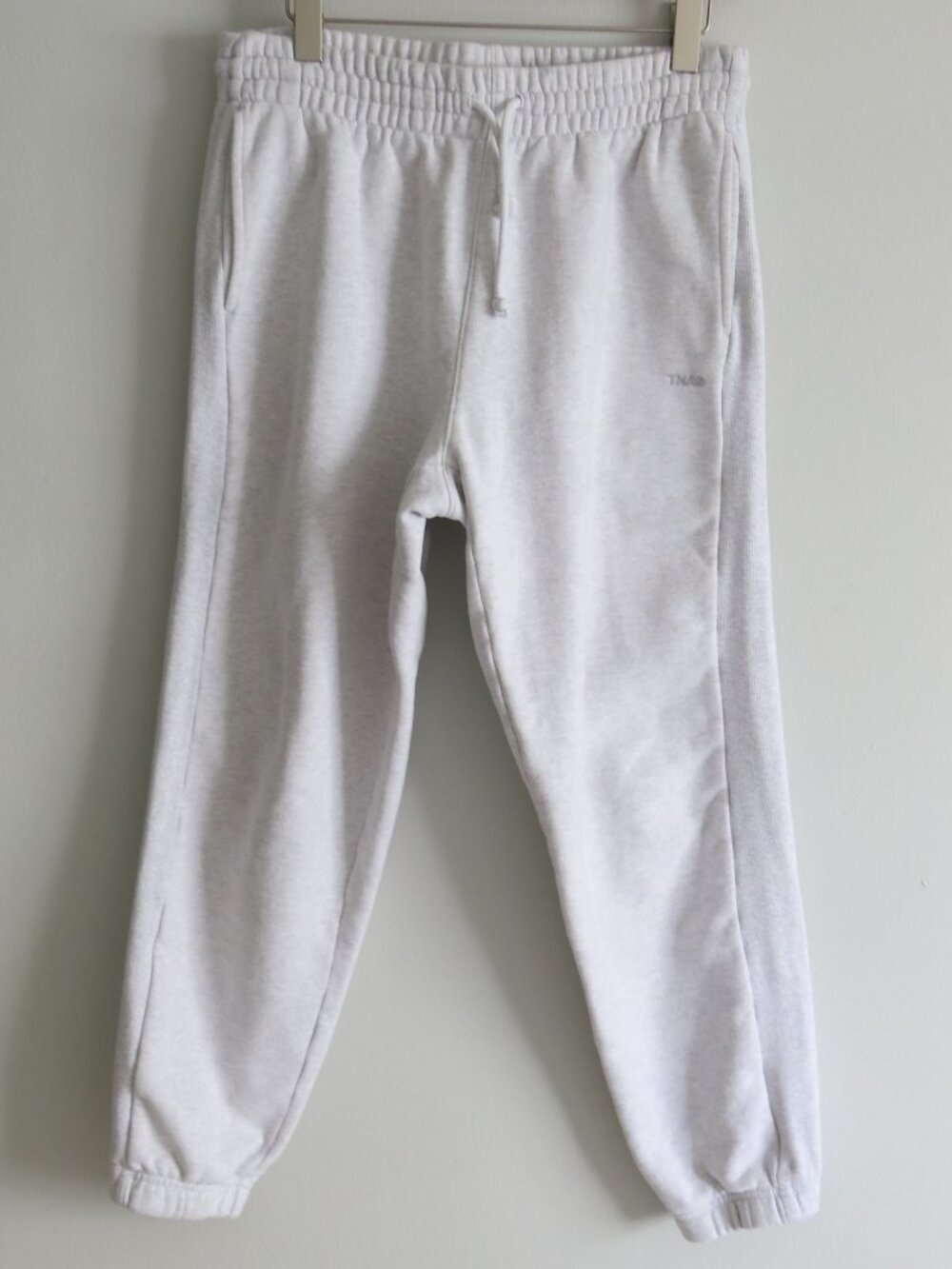 Aritzia TNA Sweatfleece Cozy Fleece Boyfriend Fit Sweatpants Jogger Size Medium